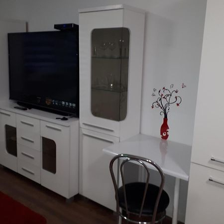 Apartament Centrum Panoramiczna Big Ben Z Balkonem-- Klimatyzacja-- Kielce Esterno foto