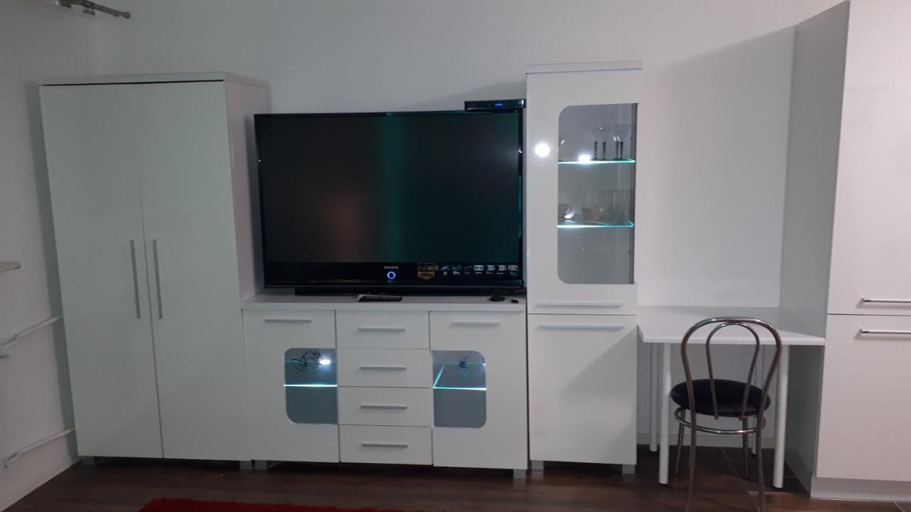 Apartament Centrum Panoramiczna Big Ben Z Balkonem-- Klimatyzacja-- Kielce Esterno foto