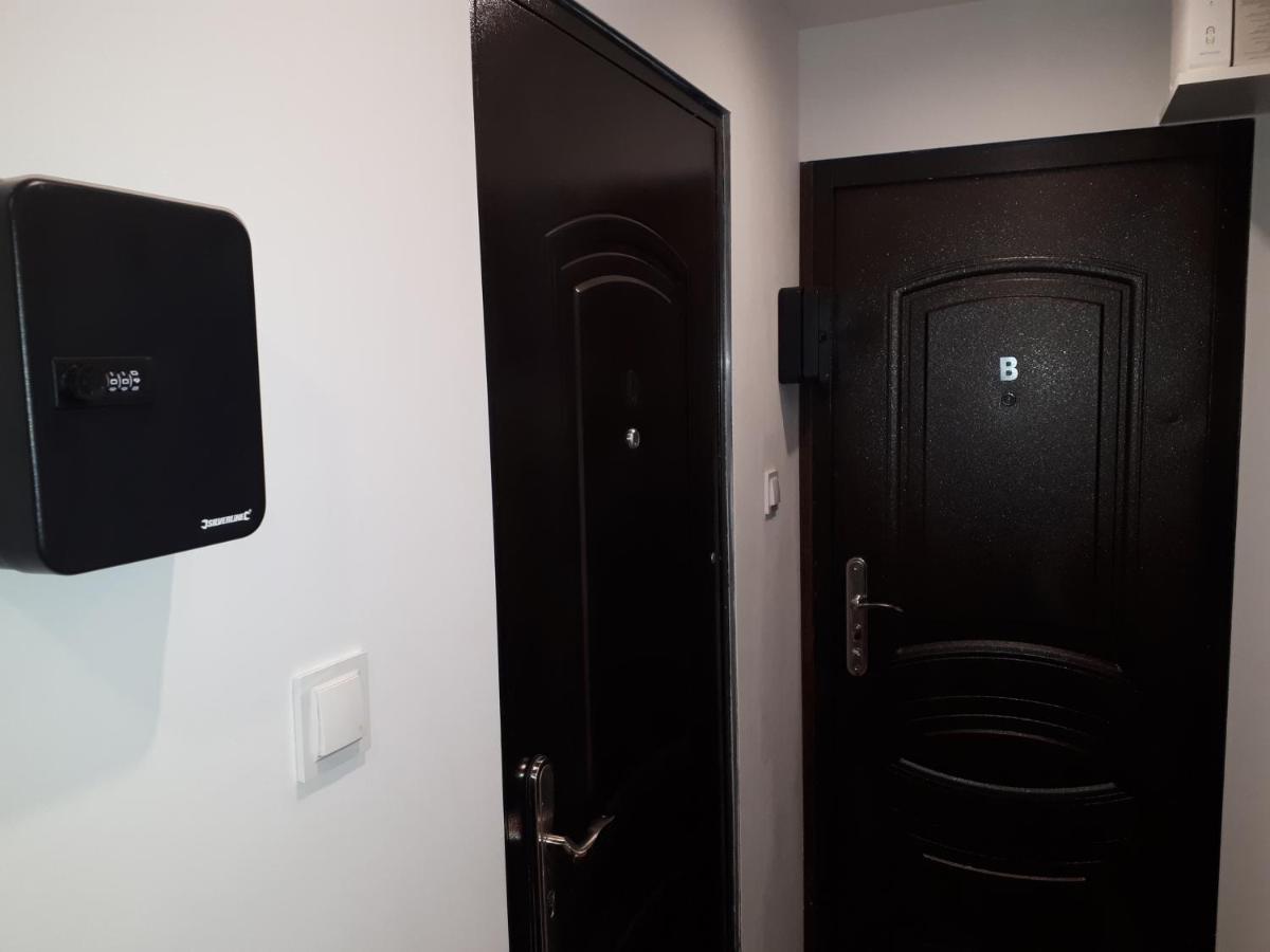 Apartament Centrum Panoramiczna Big Ben Z Balkonem-- Klimatyzacja-- Kielce Esterno foto