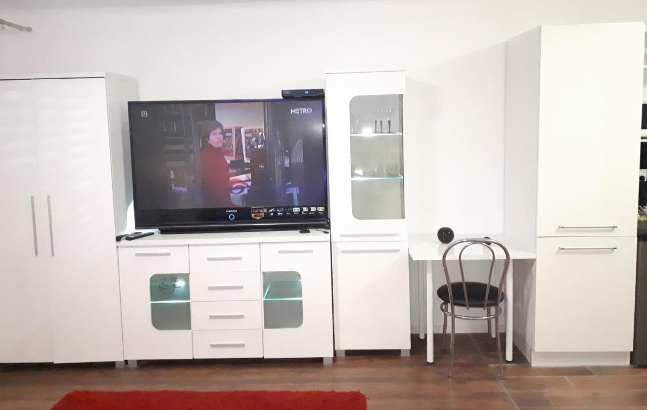 Apartament Centrum Panoramiczna Big Ben Z Balkonem-- Klimatyzacja-- Kielce Esterno foto