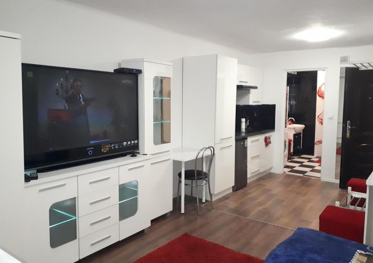 Apartament Centrum Panoramiczna Big Ben Z Balkonem-- Klimatyzacja-- Kielce Esterno foto