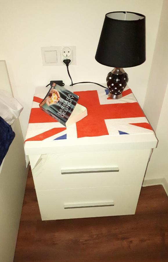 Apartament Centrum Panoramiczna Big Ben Z Balkonem-- Klimatyzacja-- Kielce Esterno foto