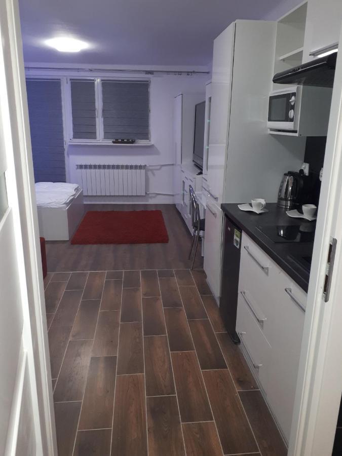 Apartament Centrum Panoramiczna Big Ben Z Balkonem-- Klimatyzacja-- Kielce Esterno foto