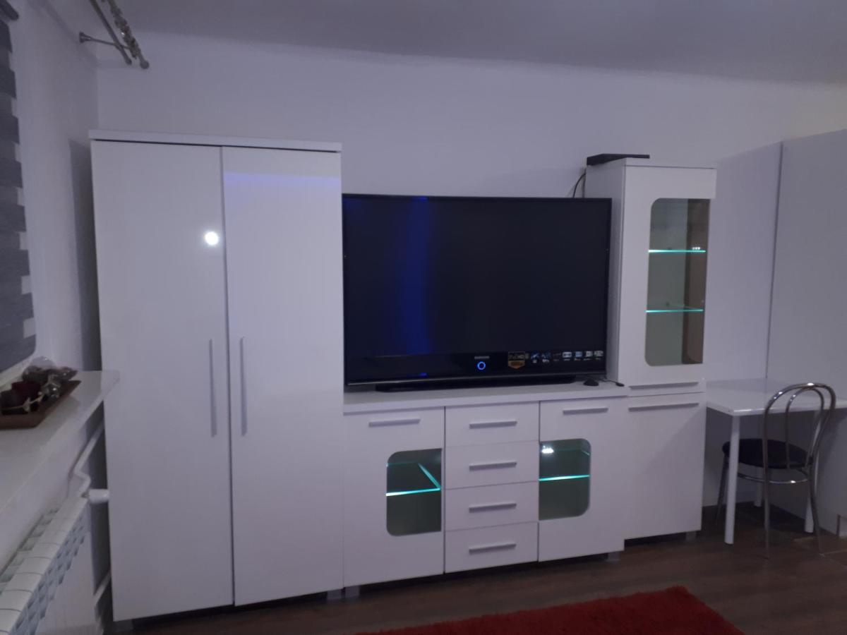 Apartament Centrum Panoramiczna Big Ben Z Balkonem-- Klimatyzacja-- Kielce Esterno foto